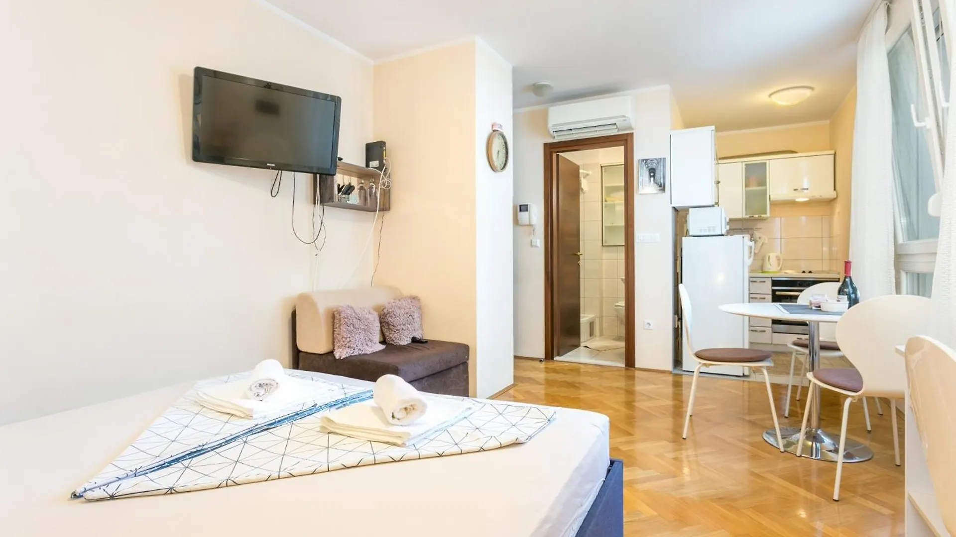 Apartments With Wifi Split - 21385 Croatie